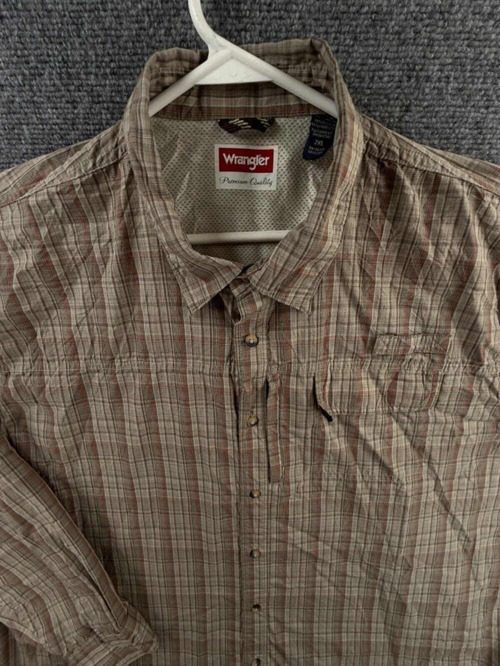 Wrangler Button Up Shirt Men Outdoors Long Sleeve Plaid Tan Red 2XL Hiking Zip